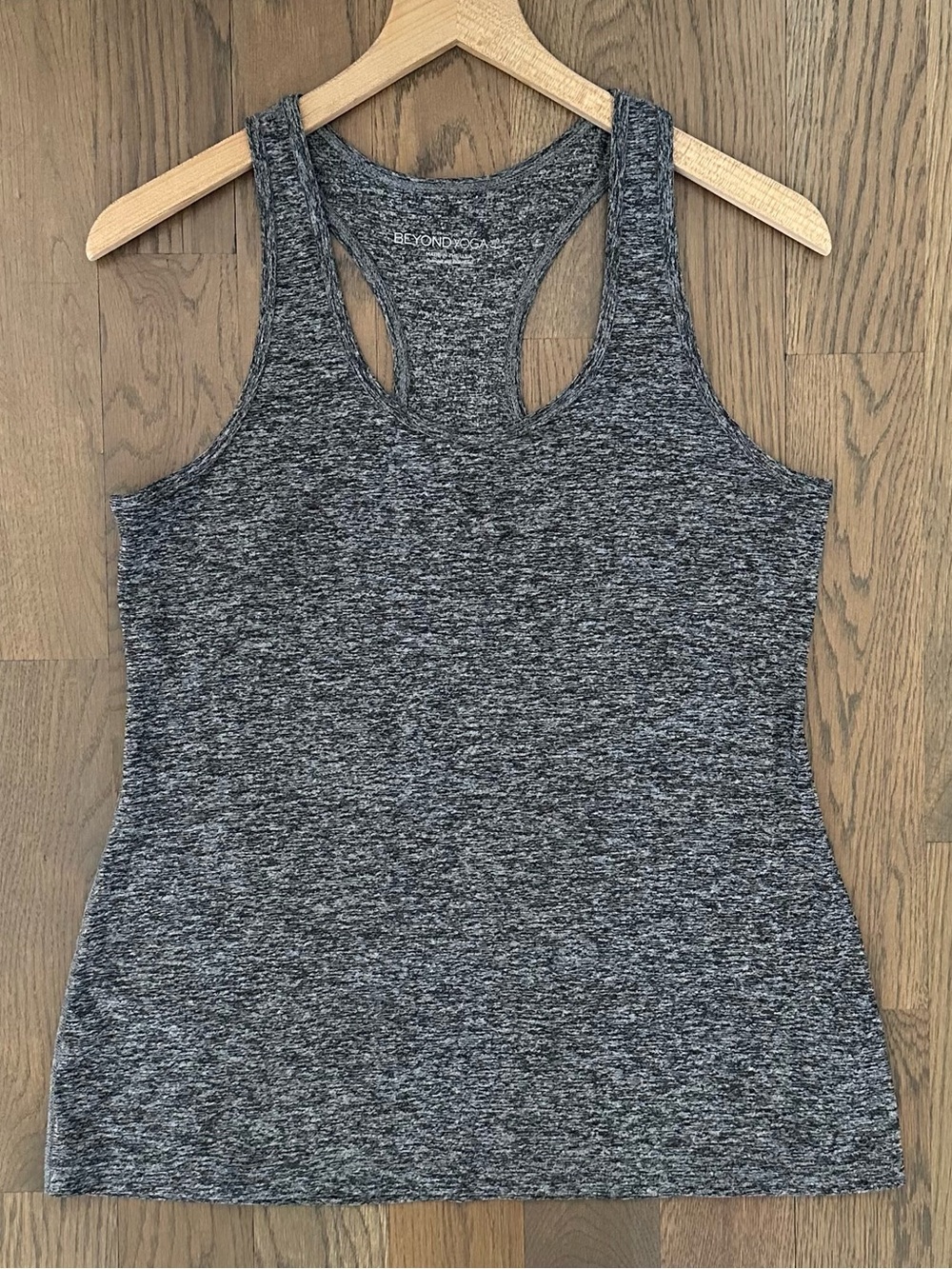 Beyond Yoga Spacedye Step Up Racerback Tank Top in Black and White Large